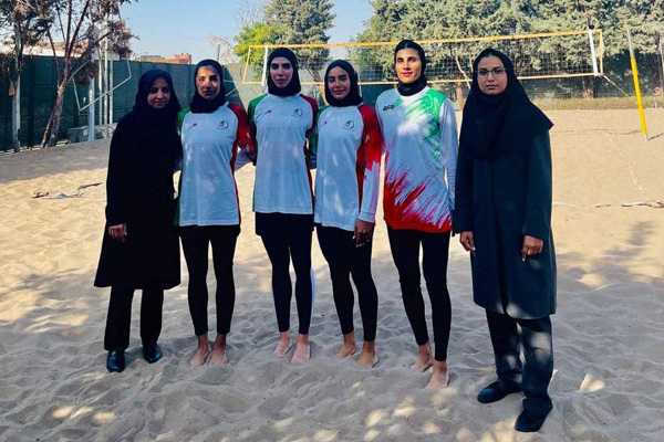 بازدید دکتر پروین کرملو از اردوی تیم ملی نجات غریق بانوان