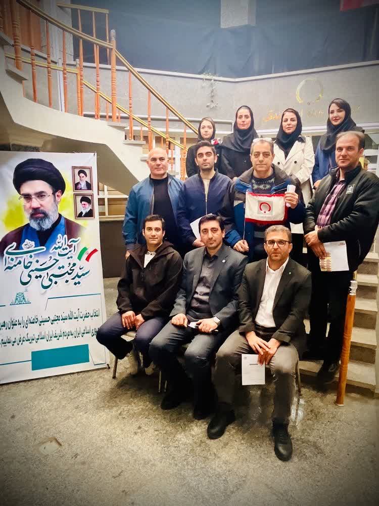 پویش نـــــذر خون، جلوه ای از همدلی هیات نجات‌غریق و غواصی استان آذربایجان غربی؛