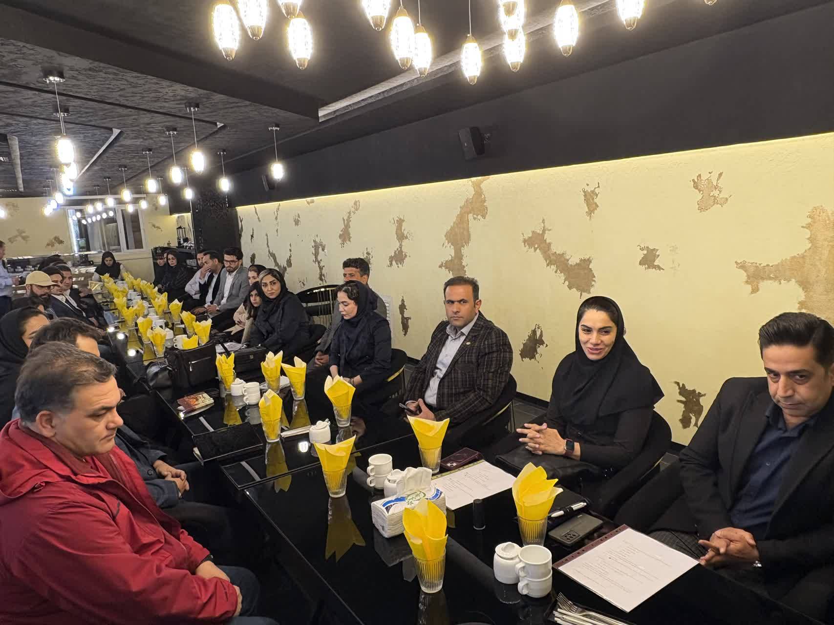 تجلیل از قهرمانان و فعالان هیات نجات‌غریق و غواصی استان مرکزی؛